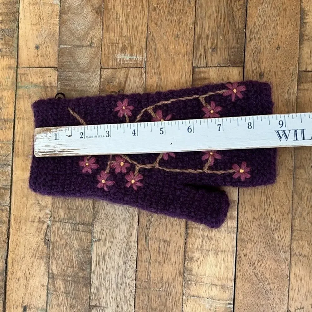 Andes Gifts Han-Knit Fingerless Gloves Purple Floral Embroidery NWT